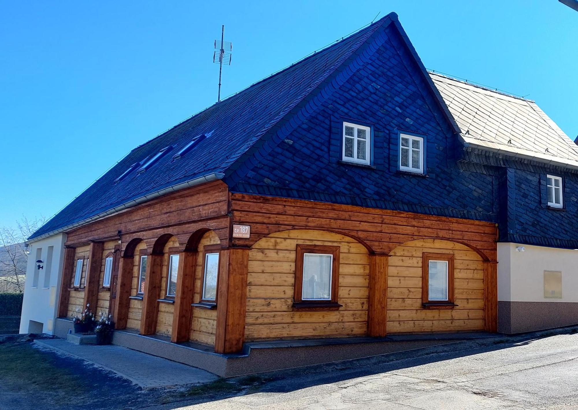 Penzion U Novotnych Йиржетин-под-Едловоу Экстерьер фото